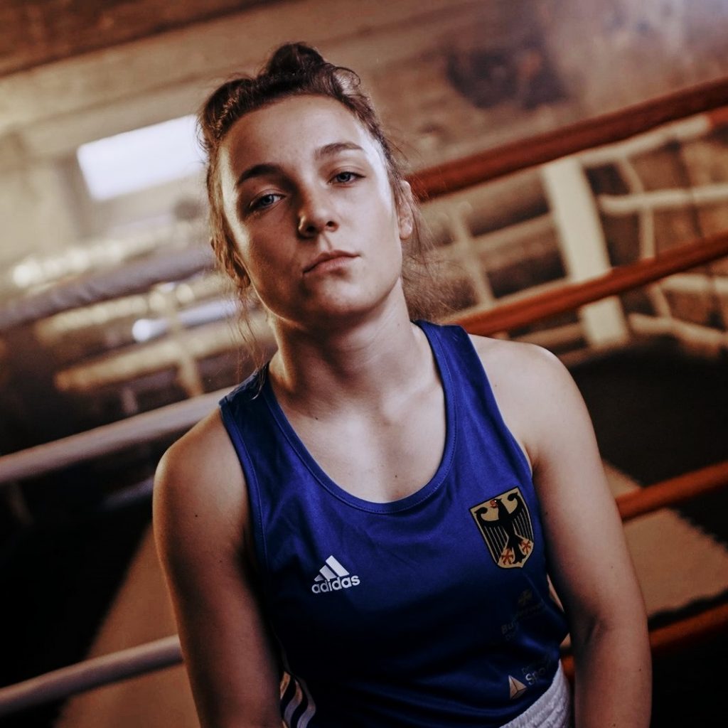 Foto von Boxerin Lena Büchner.